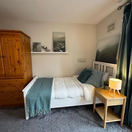 Дом отдыха Ensuite For 3 In 2, Shared Kitchen *