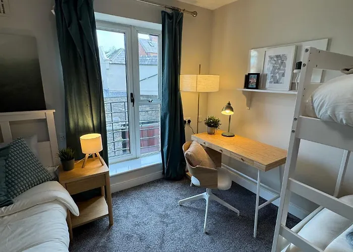 Дом отдыха Ensuite For 3 In 2, Shared Kitchen *